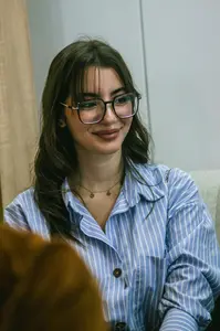 Mini Crossword 70 – The steady rhythm carries you forward, landscapes sliding by as your mind drifts into that calm, hopeful feeling of heading somewhere new.